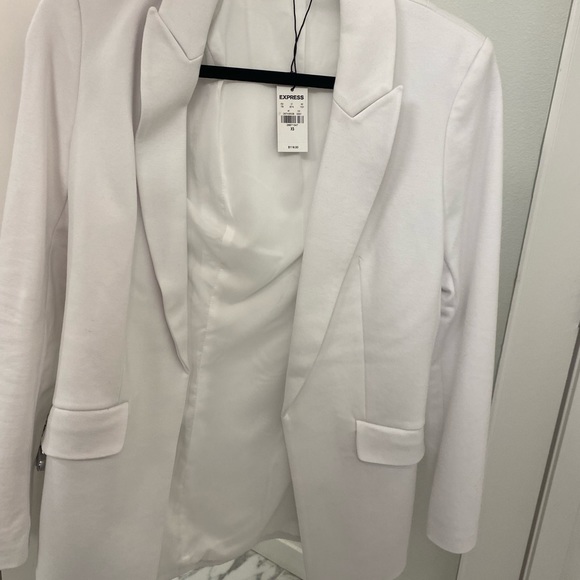 Express White Blazer - Picture 5 of 6